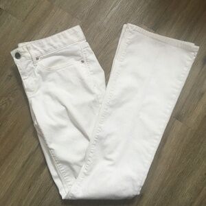 Gap 1969 white denim jeans size 2